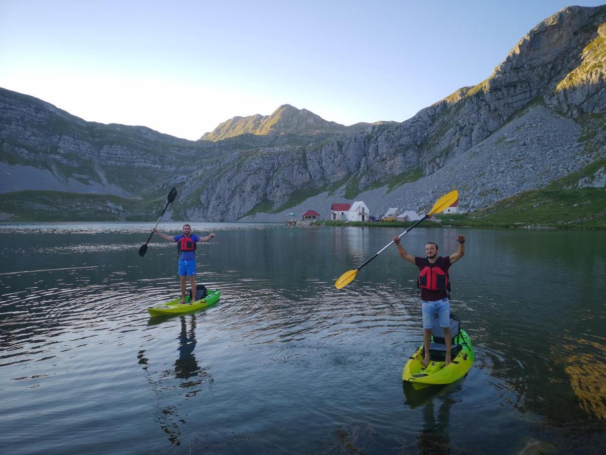 بيت شباب Rural Household Minic - Kapetanovo Jezero Kolašin المظهر الخارجي الصورة