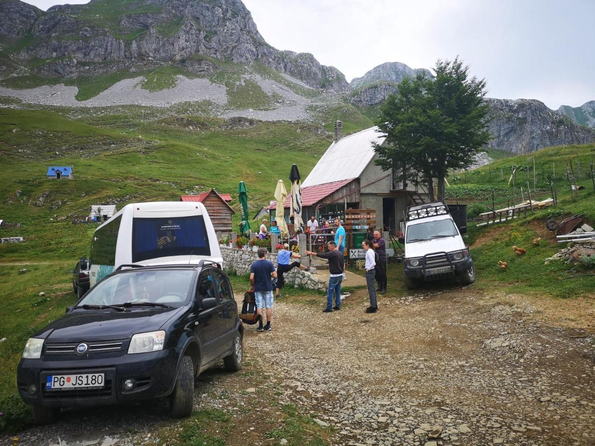 بيت شباب Rural Household Minic - Kapetanovo Jezero Kolašin المظهر الخارجي الصورة