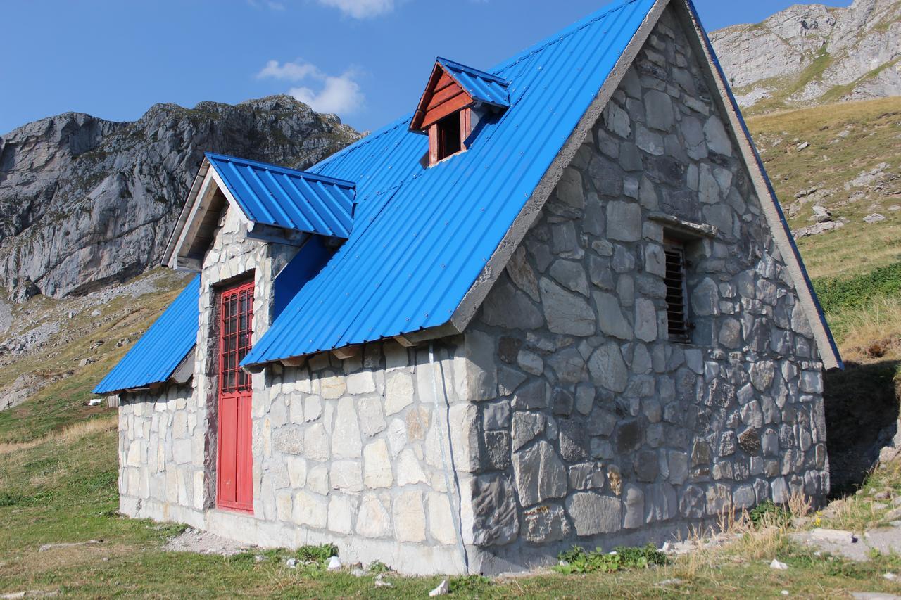 بيت شباب Rural Household Minic - Kapetanovo Jezero Kolašin المظهر الخارجي الصورة