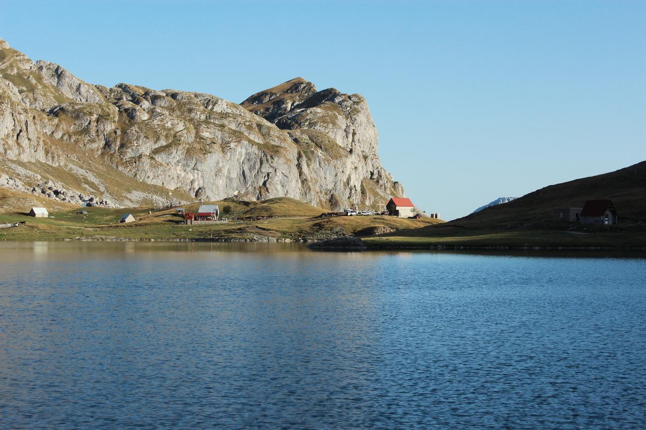 بيت شباب Rural Household Minic - Kapetanovo Jezero Kolašin المظهر الخارجي الصورة